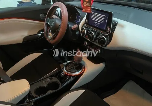 نيسان جوك 2022 أحمر غامق مستعملة للبيع - 7