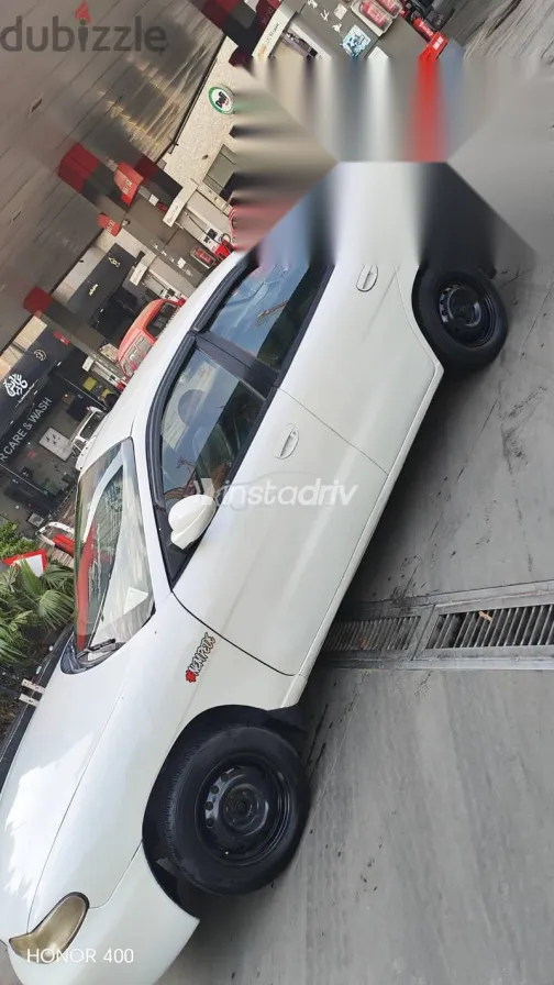 Daewoo Nubira 1997 White Used for Sale - 10