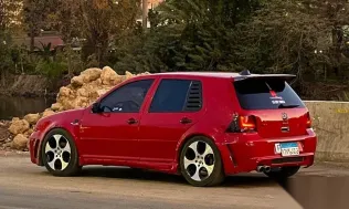 فولكس فاغن جولف 1999 أحمر مستعملة للبيع