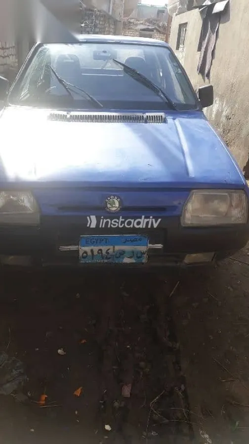 سكودا فيفوريت 1994 أزرق غامق مستعملة للبيع - 4