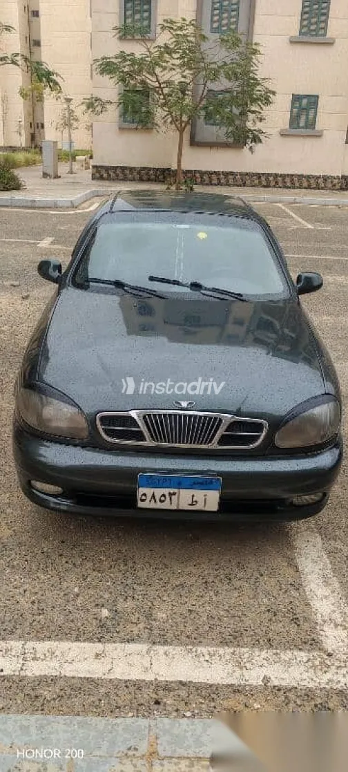 دايو لانوس 1997 أسود مستعملة للبيع - 1