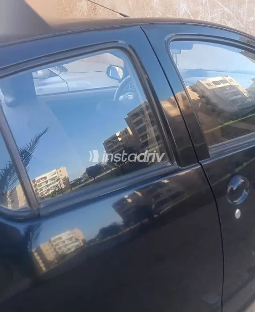 جيلي باندينو 2015 أسود مستعملة للبيع - 1