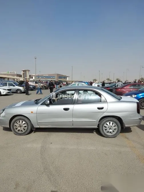 دايو نوبيرا 2001 فضي مستعملة للبيع - 6