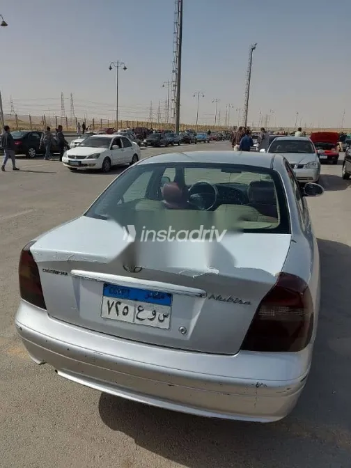 دايو نوبيرا 2001 فضي مستعملة للبيع - 7