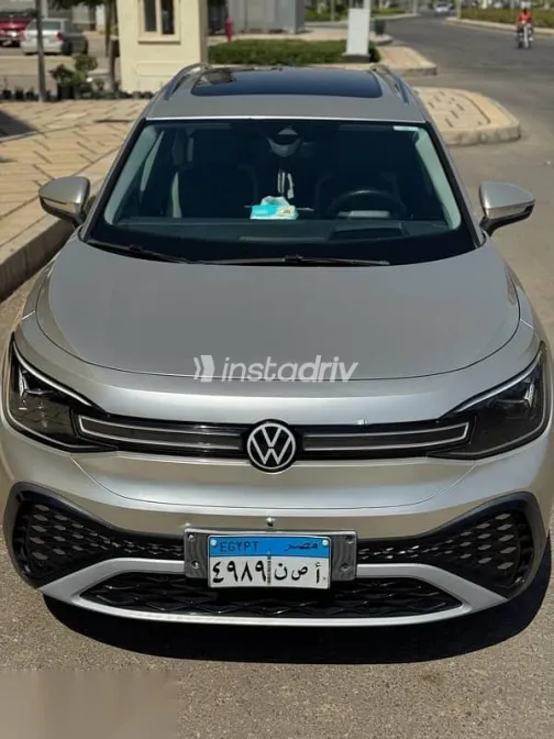 فولكس فاغن اي دي 6 2022 ذهبي مستعملة للبيع - 10