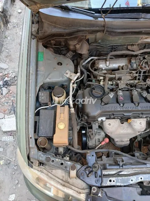 نيسان صنى 2002 أزرق غامق مستعملة للبيع - 8