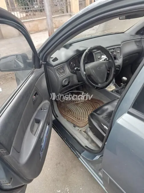 كيا ريو 2008 فضي مستعملة للبيع - 6