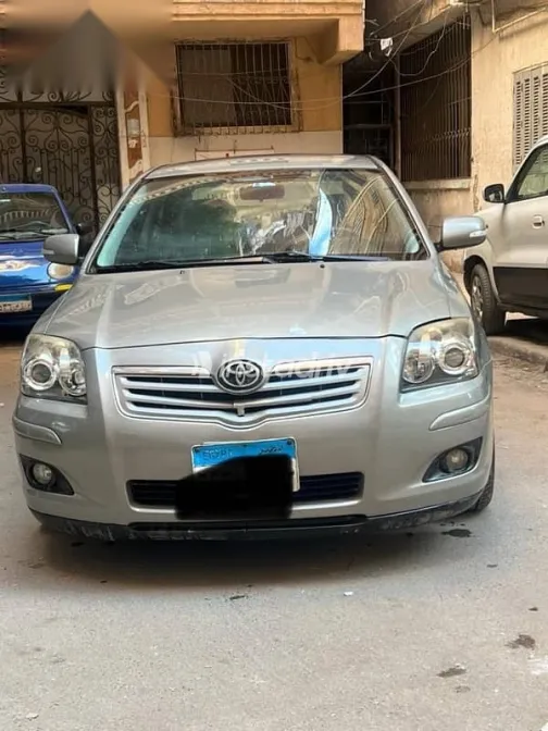 تويوتا أفنسيس 2007 فضي مستعملة للبيع - 7