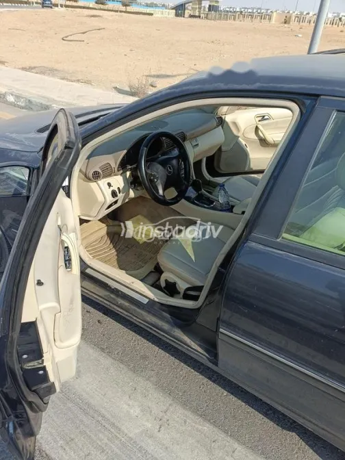 مرسيدس C 180 2005 بترولي مستعملة للبيع - 6