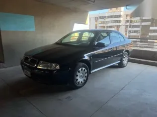 سكودا اوكتافيا 2009 أسود مستعملة للبيع