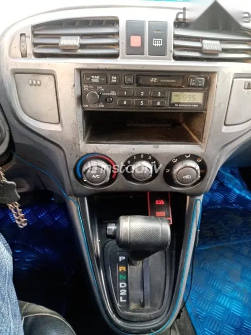 هيونداي ماتريكس 2006 أزرق غامق مستعملة للبيع - 5