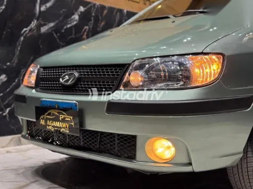 هيونداي ماتريكس 2008 أبيض مستعملة للبيع - 2