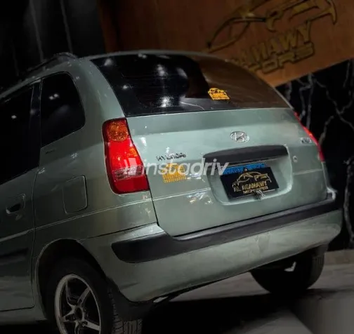 هيونداي ماتريكس 2008 أبيض مستعملة للبيع - 9