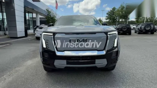 جى ام سى سييرا 2025 رمادي جديدة للبيع - 1