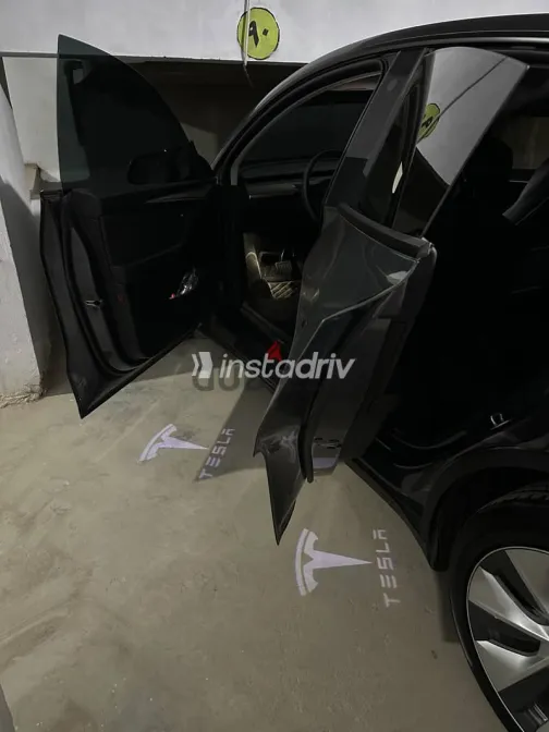 تسلا موديل 3 2023 رمادي مستعملة للبيع - 9