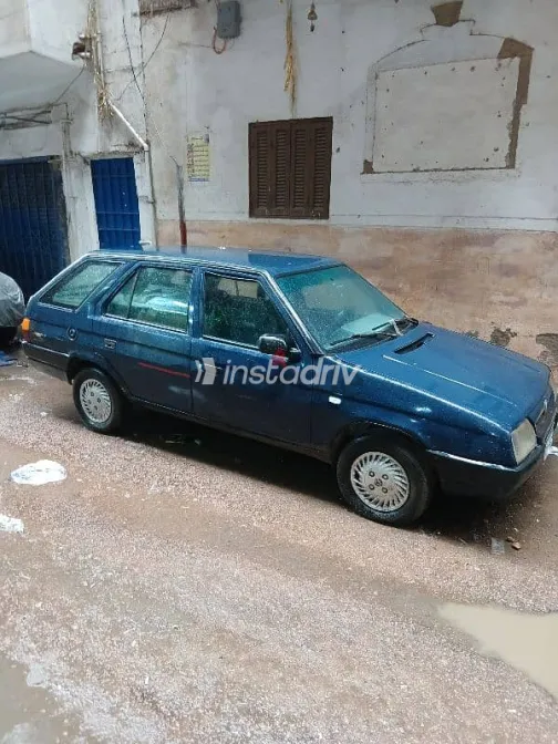 سكودا فيفوريت 1994 أزرق غامق مستعملة للبيع - 7