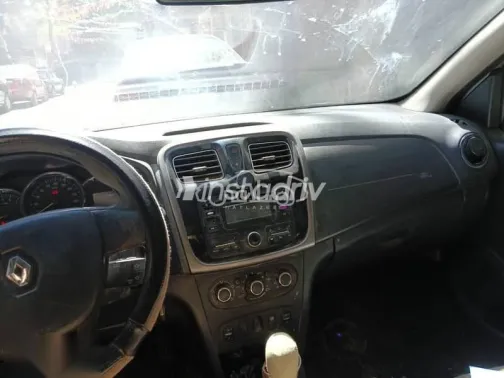 Renault Logan 2016 Silver Used for Sale - 10