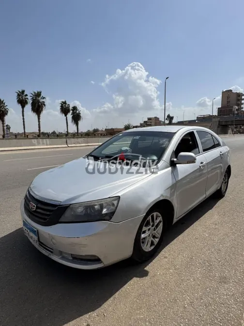 جيلي امجراند 2017 فضي مستعملة للبيع - 2