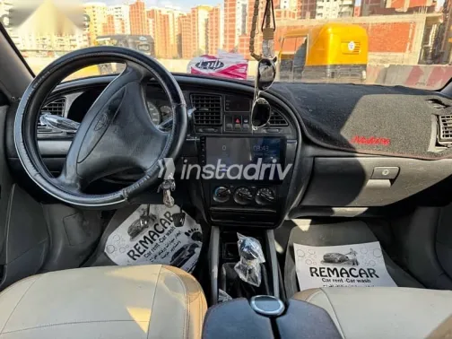 دايو نوبيرا 2005 أسود مستعملة للبيع - 1