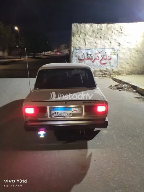 لادا 2107 1992 بيج مستعملة للبيع - 5