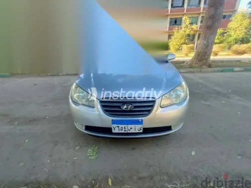 هيونداي إلنترا 2007 فضي مستعملة للبيع - 1