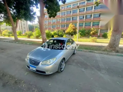 هيونداي إلنترا 2007 فضي مستعملة للبيع - 3