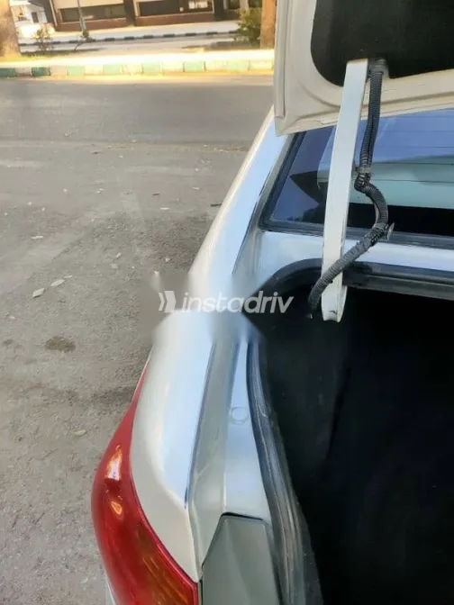 هيونداي إلنترا 2007 فضي مستعملة للبيع - 10