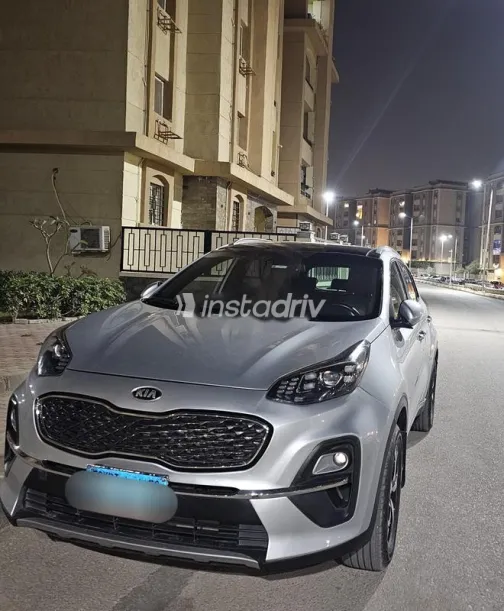 Kia Sportage 2021 White Used for Sale - 1