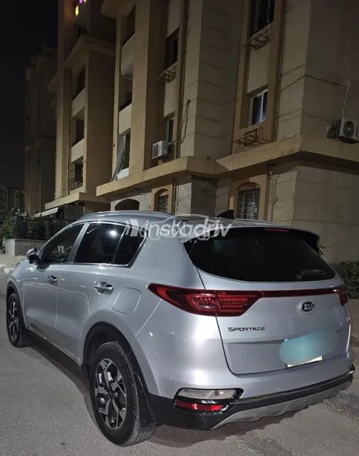 Kia Sportage 2021 White Used for Sale - 3