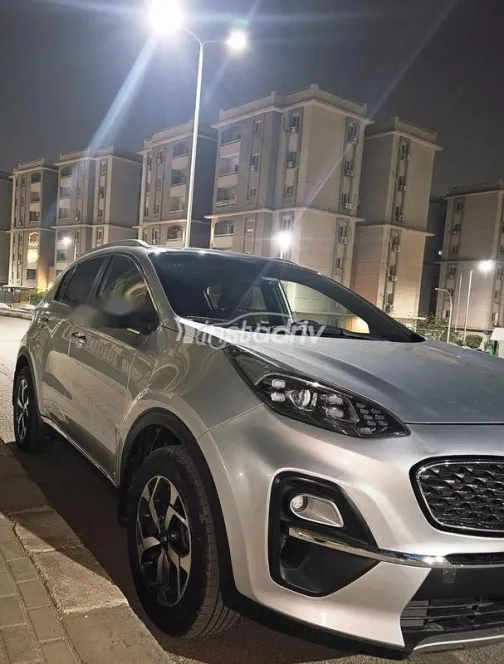 Kia Sportage 2021 White Used for Sale - 5