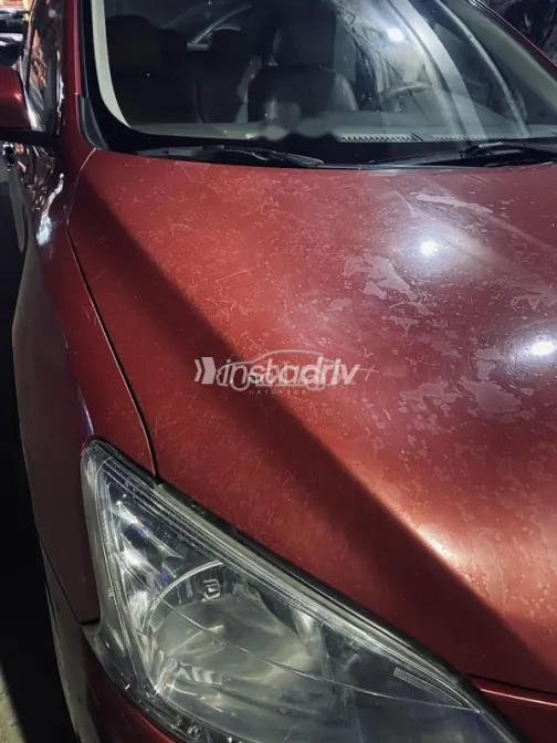 نيسان سنترا 2020 أحمر غامق مستعملة للبيع - 9