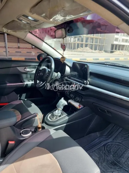 كيا جراند سيراتو 2021 أبيض مستعملة للبيع - 5