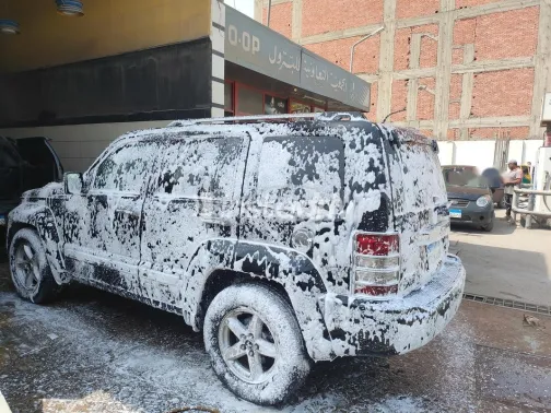 Jeep Cherokee 2010 Black Used for Sale - 1