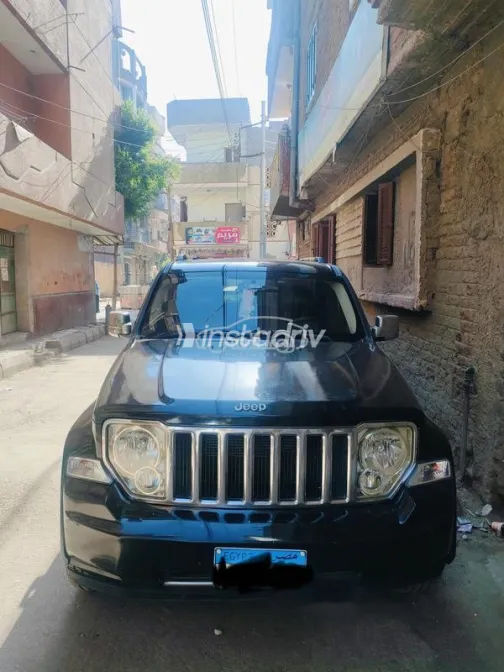 Jeep Cherokee 2010 Black Used for Sale - 9
