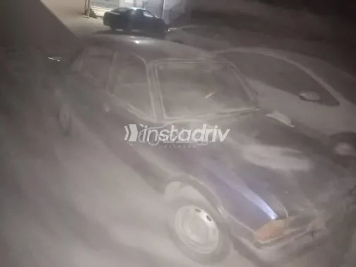 بيجو 305 1979 أزرق غامق مستعملة للبيع - 5