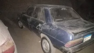 بيجو 305 1979 أزرق غامق مستعملة للبيع