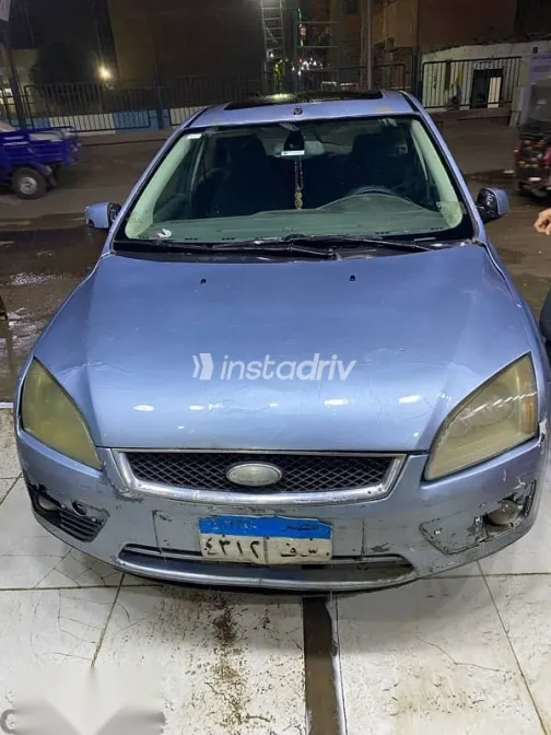 فورد فوكس 2007 أزرق غامق مستعملة للبيع - 3