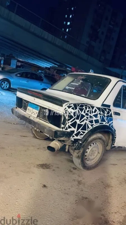 فيات 128 1990 أبيض مستعملة للبيع - 1