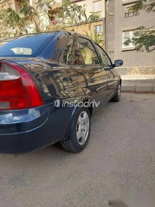 اوبل كورسا 2007 أزرق غامق مستعملة للبيع - 2