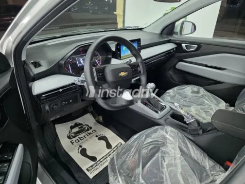 شيفروليه أوبترا 2025 فضي مستعملة للبيع - 7