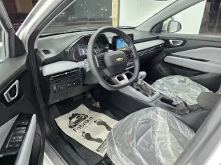 شيفروليه أوبترا 2025 أبيض مستعملة للبيع