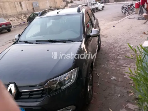 رينو سانديرو  ( ستيب  واى ) 2023 أبيض مستعملة للبيع - 4