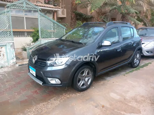 رينو سانديرو  ( ستيب  واى ) 2023 أبيض مستعملة للبيع - 5