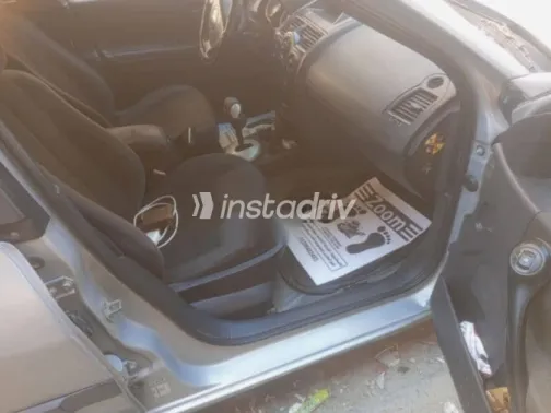 رينو ميجان 2005 رمادي مستعملة للبيع - 3