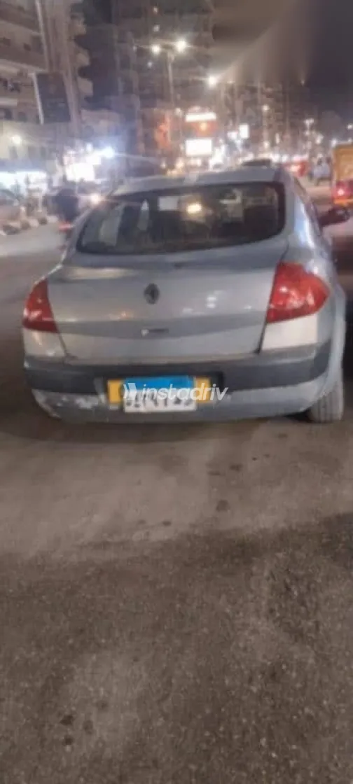 رينو ميجان 2005 رمادي مستعملة للبيع - 7