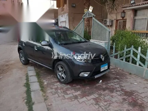 Renault Sandero 2023 Gray Used for Sale - 3