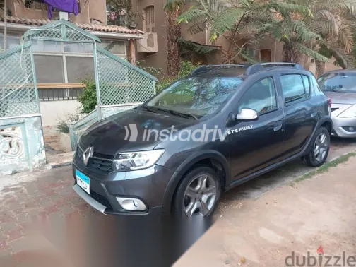 Renault Sandero 2023 Gray Used for Sale - 8