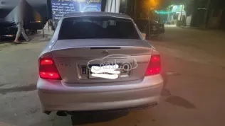اوبل فيكترا 2001 فضي مستعملة للبيع