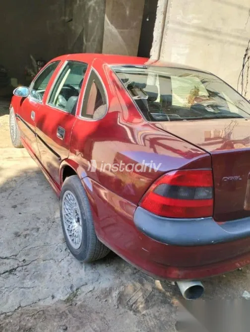 اوبل فيكترا 1998 نبيتي مستعملة للبيع - 4