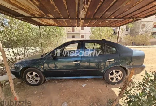 سكودا اوكتافيا 1999 أخضر مستعملة للبيع - 4